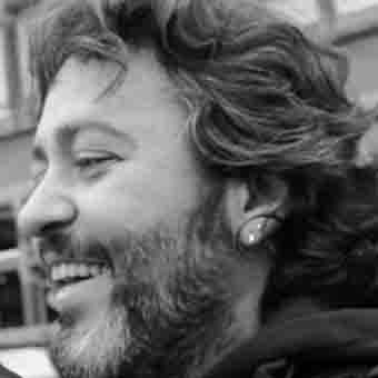 Şafak Bal